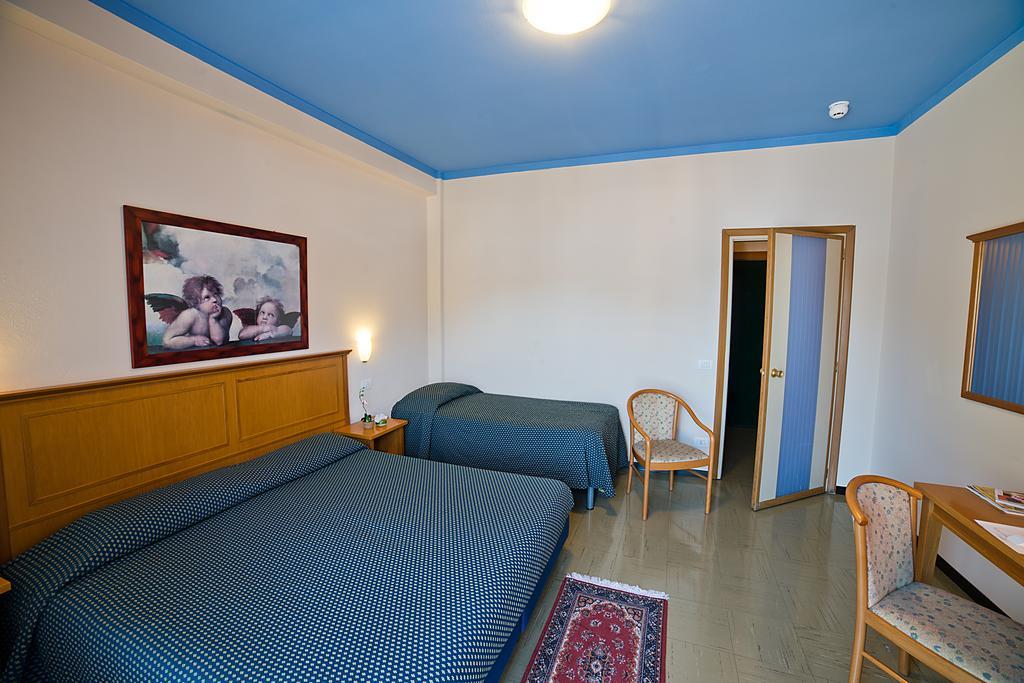 Hotel Europa Порлецца Номер фото